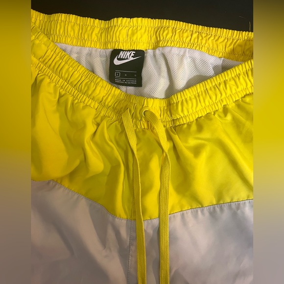 Swimming shorts - Picture 2 of 7